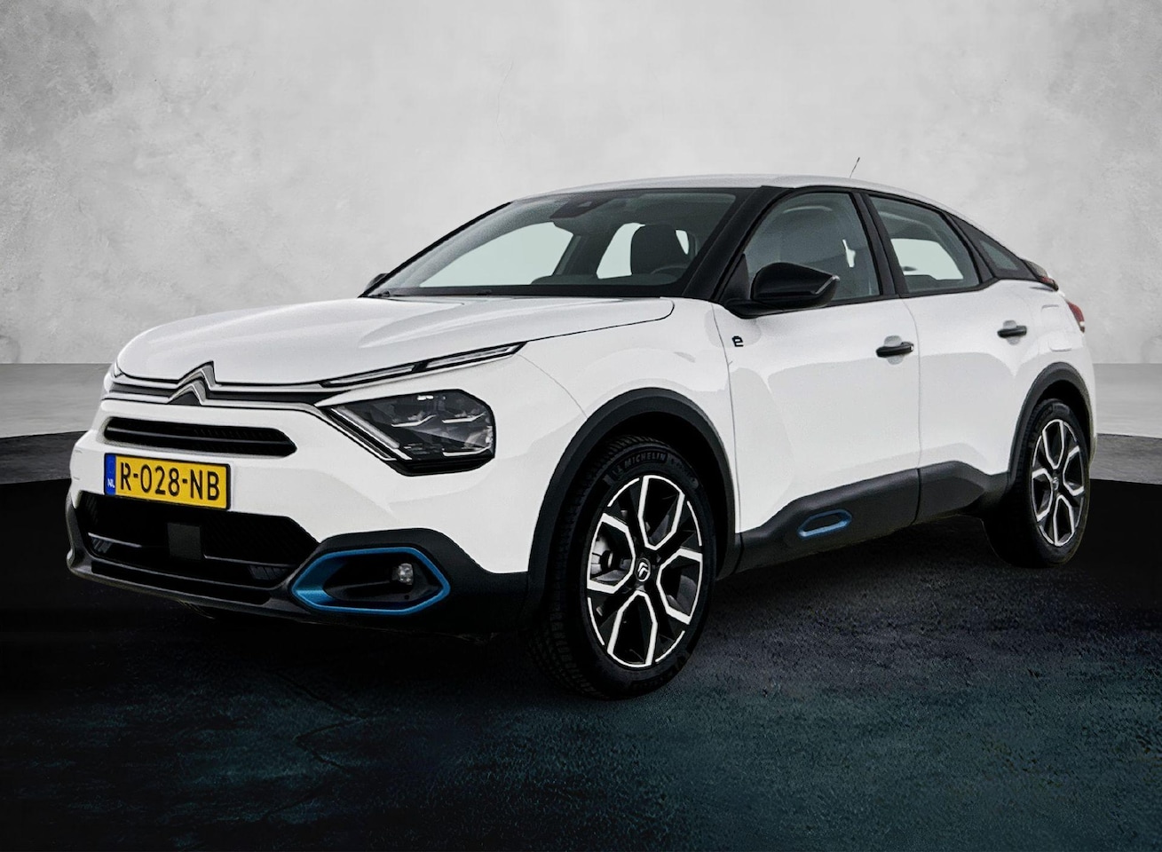 Citroën Ë-C4 - 136pk Feel 50 kWh Automaat | 1ste Eigenaar | Apple Carplay/Android Auto | Climate Control - AutoWereld.nl