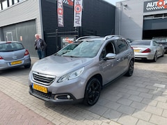 Peugeot 2008 - 1.2 PureTech Allure Airco Navi Trekhaak NAP APK