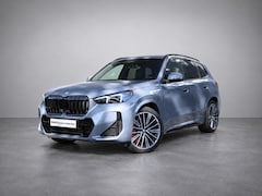 BMW X1 - xDrive25e | M-Sport Pro | Adaptief M-onderstel | Head-Up Display | Stoel -Stuurverwarming