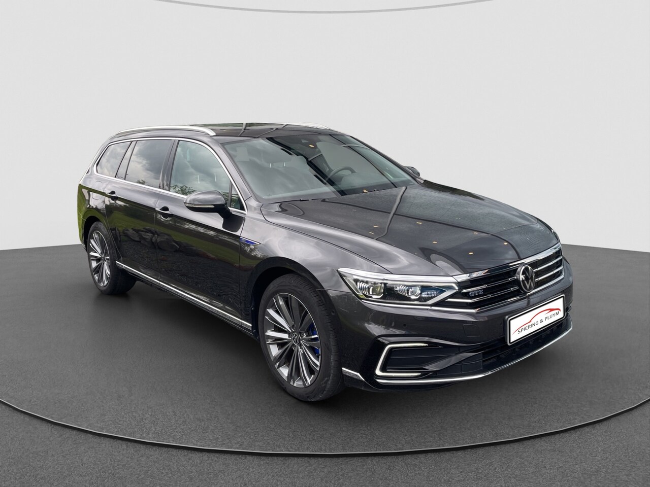 Volkswagen Passat Variant - 1.4 TSI PHEV GTE Business Pano/schuif | Stoelverw. | Adaptive | camera - AutoWereld.nl