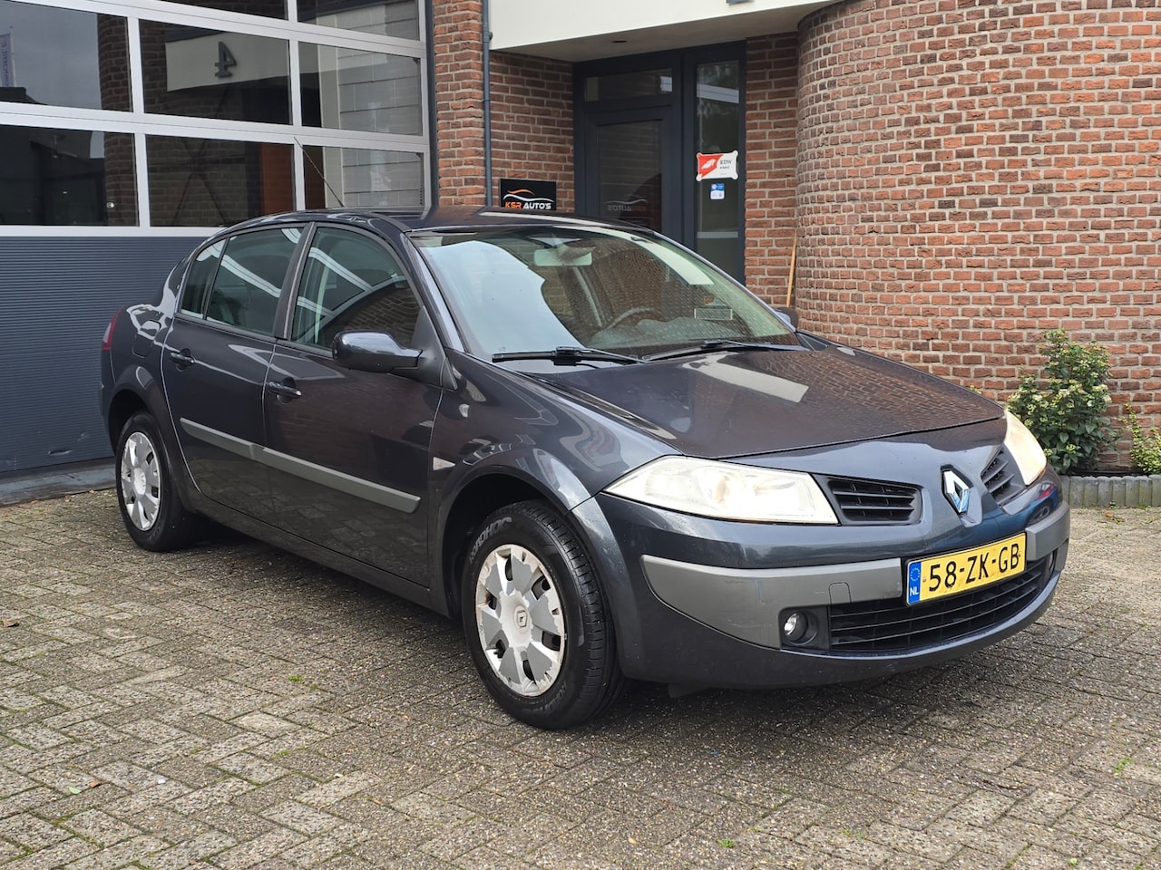 Renault Mégane - 1.6-16V Business Line Apk |Nap |Airco - AutoWereld.nl