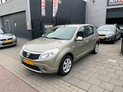 Dacia Sandero - 1.2 Lauréate 2e Eigenaar Airco NAP APK