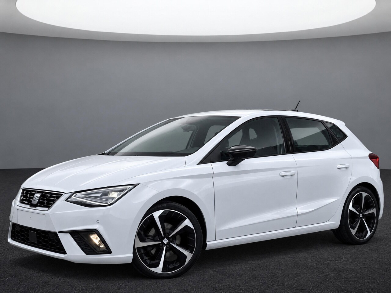 SEAT Ibiza - 1.0 TSI FR / Panoramadak / Digitale Cockpit / LED / Achteruitrijcamera / Stoelverwarming - AutoWereld.nl