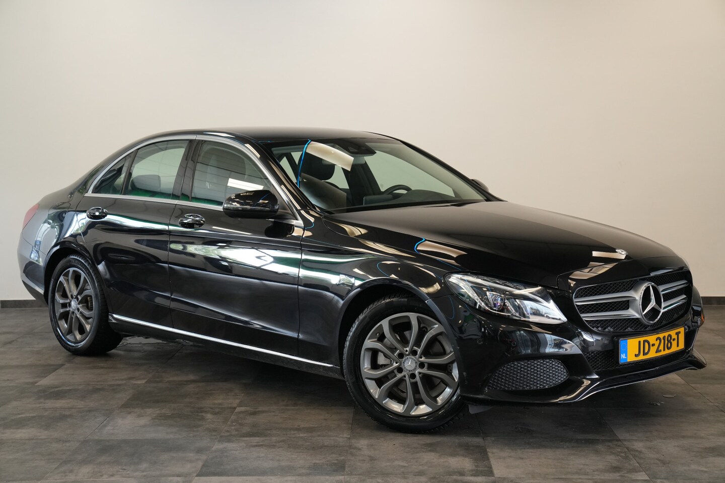 Mercedes-Benz C-klasse - 180 Ambition Full-led Navigatie CruiseControl - AutoWereld.nl