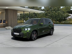 BMW X5 - xDrive50e M Sport Automaat / Panoramadak / Trekhaak / Comfortstoelen / Massagefunctie / Pa