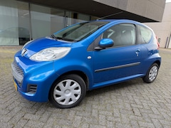Peugeot 107 - 1.0-12V XR BJ 11-2009 APK 9-2027
