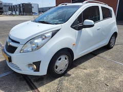Chevrolet Spark - 1.0 16V LS Bi-Fuel GOEDKOOP RIJDEN
