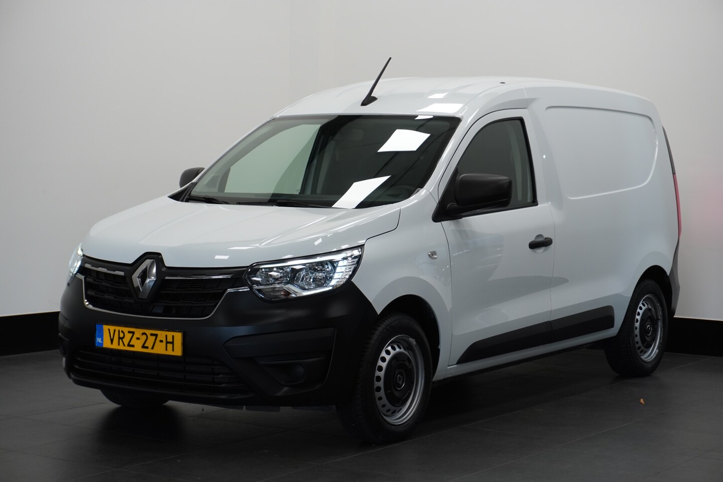 Renault Express - 1.5 dCi EURO 6 - Airco - Cruise - PDC - € 10.900,- Excl. - AutoWereld.nl