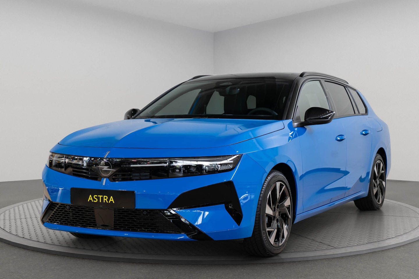 Opel Astra Sports Tourer - GS - Plug-In Hybrid | Trekhaak | Intelli-Lux Koplampen | Panoramisch zonnedak | Infotainme - AutoWereld.nl