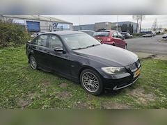 BMW 3-serie - 318i