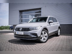 Volkswagen Tiguan - 1.5 TSI 150PK DSG Life | 19 inch velgen met 4seizoenbanden | Achteruitrijcamera | Stuurwie