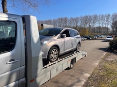 Ford Focus Wagon - 1.6 EcoBoost First Edition Motor Defect