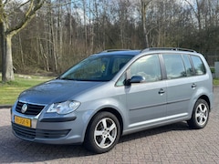 Volkswagen Touran - 1.4 TSI Trendline/5 PERS/AIRCO/PARKEERSENS ACHTER