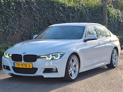 BMW 3-serie - M Sport Virtual dash Apple CarPlay 18inch DAB+ Cruise 100% dealer onderhouden M Sport Edit