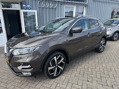 Nissan Qashqai - 1.3 DIG-T Tekna panoramadak