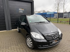 Mercedes-Benz A-klasse - 160 BlueE. Avantgarde Stoelverwarming Airco Elek Ramen