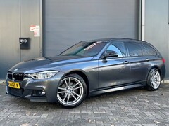 BMW 3-serie Touring - 320d EDE High Executive M NAP EURO6 H/K AUDIO PANO KEYLESS HEADUP LEER 360 CAMERA CRUISE B