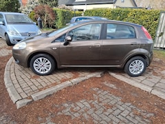 Fiat Grande Punto - 1.4 Edizione Lusso airco trekhaak 5 deurs