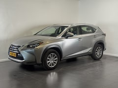 Lexus NX - 300h AWD 25th Edition | Trekhaak afneembaar | Dealer onderhouden |