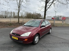 Ford Focus - 1.4-16V Trend ZO INGERUILD DUS ZO WEG PRIJSJE