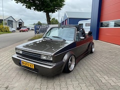 Volkswagen Golf Cabriolet - 1