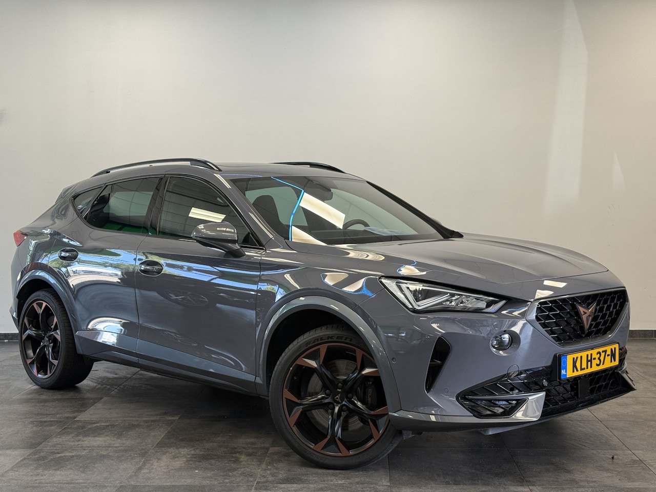 CUPRA Formentor - 1.4 e-Hybrid VZ Performance Elec Klep ACC Apple Carplay Stuur-/Stoelverwarming PDC 24 Maan - AutoWereld.nl
