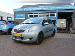 Toyota Yaris - 1.3 VVTi Sol 5drs airco 115 dkm airco izgstaat