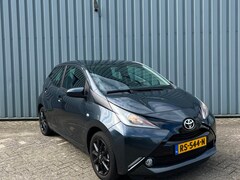 Toyota Aygo - 1.0 VVT-i x-play zeer goed onderhouden