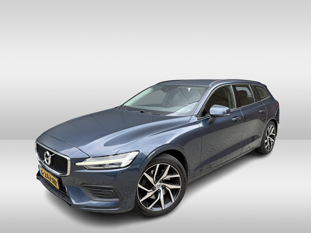 Volvo V60 - 2.0 T4 Automaat | Kinetic | Navigatie - AutoWereld.nl