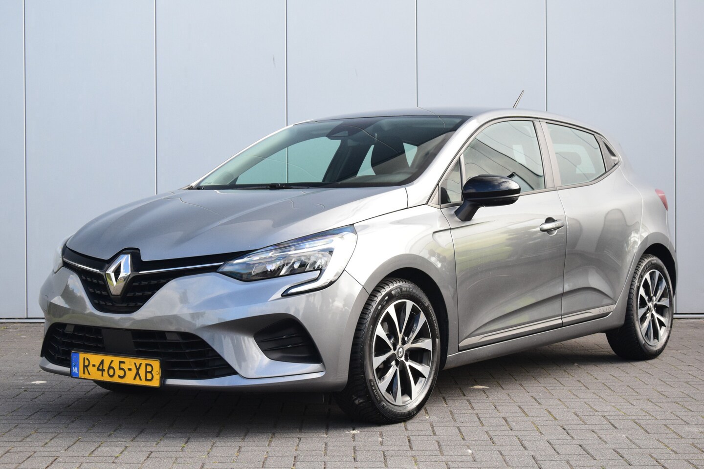 Renault Clio - 1.0 TCe 90 Equilibre Keyless Carplay Ecc Cruise Pdc - AutoWereld.nl