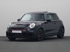 MINI 3-Deurs - 2.0 John Cooper Works | Panoramadak | Achteruitrijcamera | Stoelverwarming | Harman Kardon