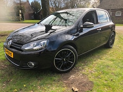 Volkswagen Golf - 1.4 TSI Highline AUT / 5DRS / APK 18-7-2027
