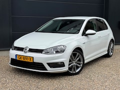 Volkswagen Golf - 1.2 TSI Cup R-line | 18" LMV | TREKHAAK AFN | PDC V+A | CLIMA
