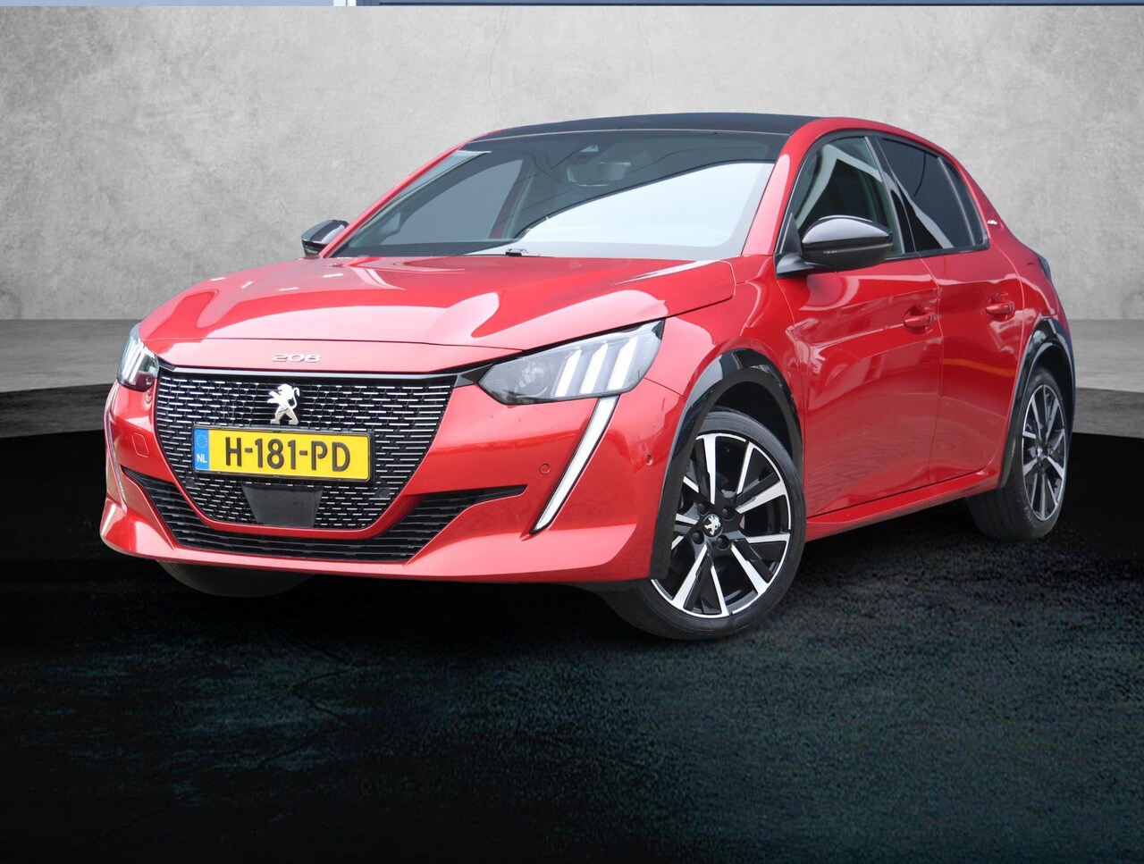 Peugeot 208 - 1.2 100pk GT-Line 1ste Eigenaar | Panoramadak | Nappa Leer | 17" LMV | Apple Carplay & And - AutoWereld.nl