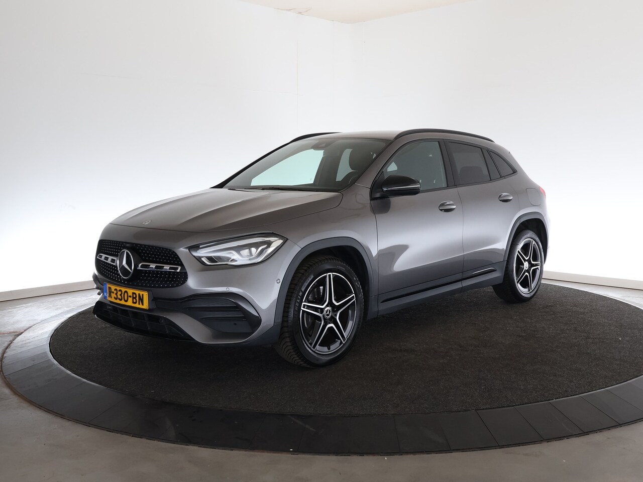 Mercedes-Benz GLA-Klasse - 250 e Business Solution AMG Limited | Trekhaak | Navi | Clima | 12 maanden BOVAG | - AutoWereld.nl