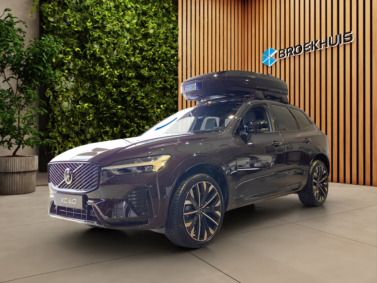Volvo XC60 - 2.0 T6 Plug-in hybrid AWD Dark | Panoramadak | 360 Camera | Head-up | Pilot Assist | 21" V - AutoWereld.nl