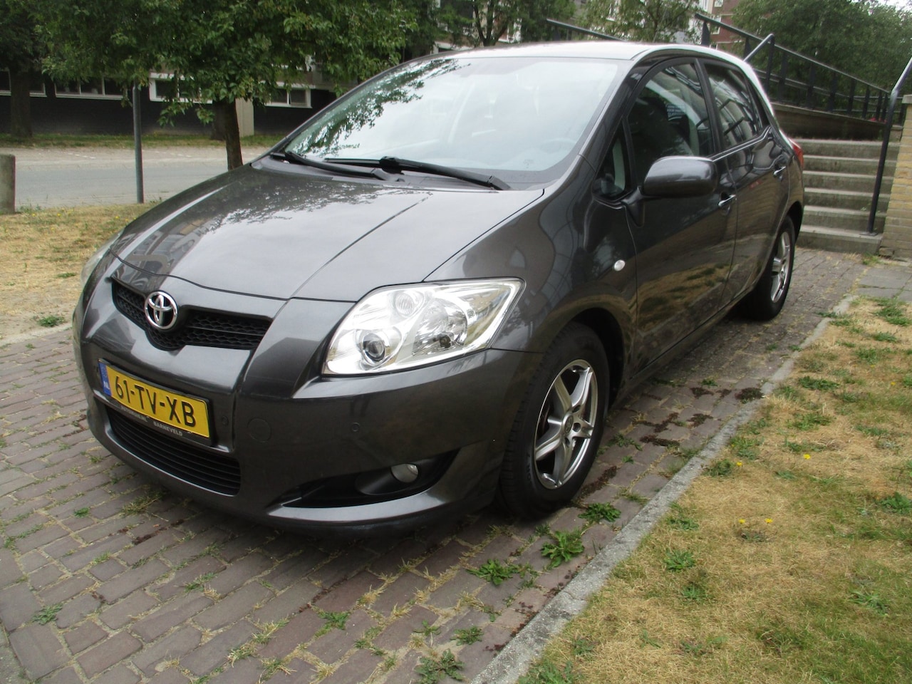 Toyota Auris - 1.6-16V Luna Business//AUTOMAAT//NAVI//DEALER ONDERHOUDEN//BOEKJES ERBIJ// - AutoWereld.nl