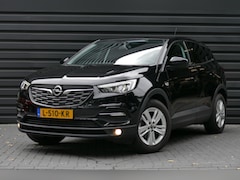 Opel Grandland X - 1.2 TURBO 130PK BUSINESS EDITION / CAMERA / TREKHAAK / STOEL-STUURVERWARMING / 17"LMV / NA