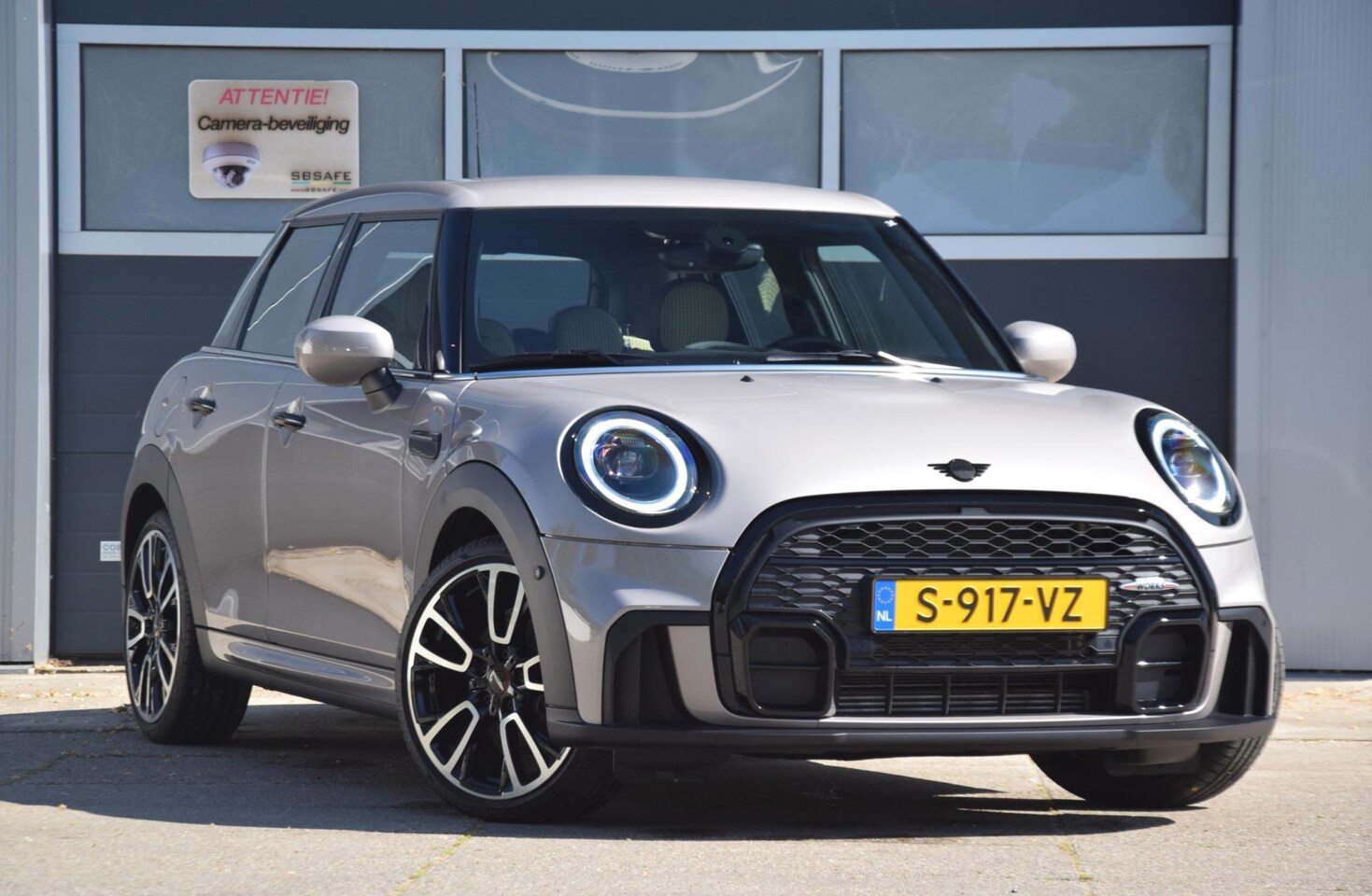 MINI John Cooper Works - 1.5 Cooper JCW - AutoWereld.nl