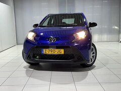 Toyota Aygo X - 1.0 VVT-i S-CVT Play Automaat , Applecarplay/anroid auto , Camera , Adaptieve cruise contr