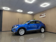Volkswagen T-Roc - 2.0 TSI 4Motion Sport * Automaat / Carplay / Virtual cockpit / Camera / NL Auto