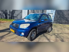 Toyota RAV4 - 1.8-16V VVT-i Luna