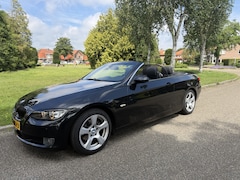 BMW 3-serie Cabrio - 320i High Executive RIJDT GEWELDIG, CLIMA, LEER, WINDSCHERM, NAVI, CRUISE