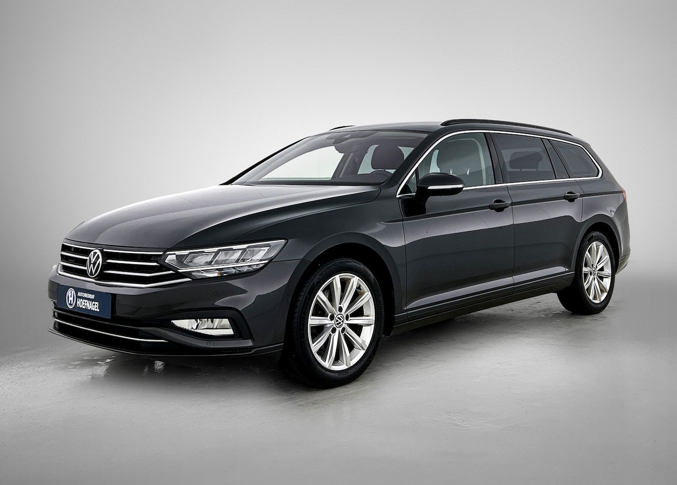 Volkswagen Passat Variant - 1.5 TSI Business | Automaat | Adaptive cruise | Stoelverwarming | CarPlay | Camera | Parke - AutoWereld.nl