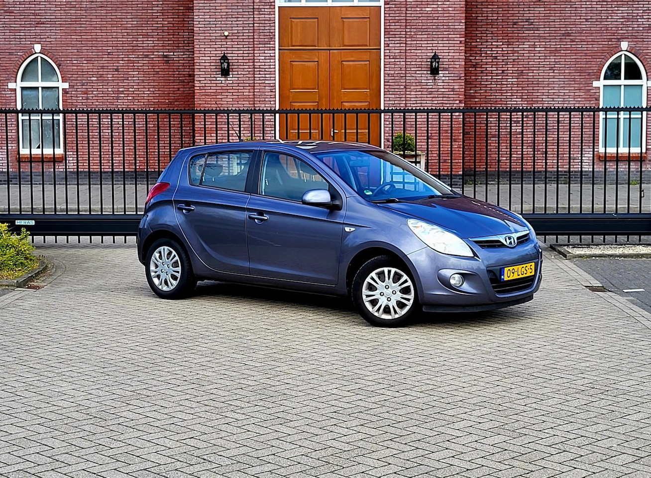 Hyundai i20 - 1.2i DynamicVersion / Airco / 5 drs / Nap / Elektrische ramen - AutoWereld.nl