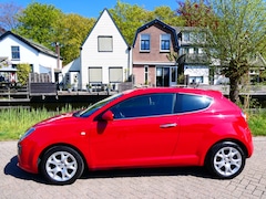 Alfa Romeo MiTo - 0.9 TwinAir Distinctive 1e eigenaar 93.000km. 105pk Clima PDC