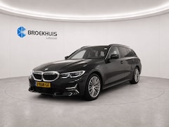 BMW 3-serie Touring - 330E XDRIVE 292PK HIGH EXECUTIVE AUTOMAAT SOH 89% / NAVI / CLIMA / FULL-LED / PDC / 18" LM