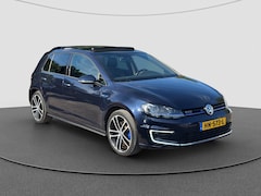 Volkswagen Golf - 1.4 TSI GTE | Leder | Pano | Virtual | PDC