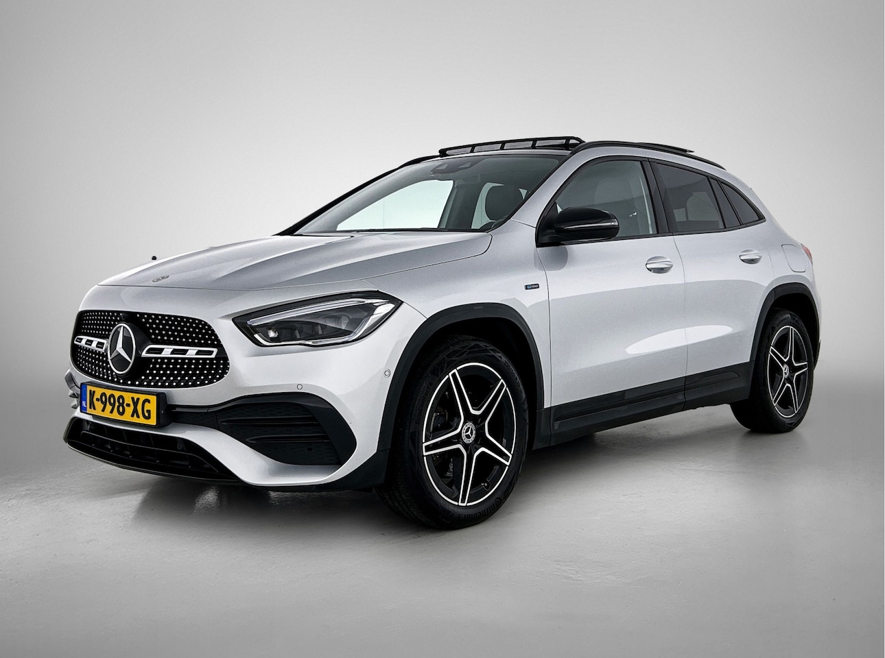 Mercedes-Benz GLA-Klasse - 250 e Business Solution AMG Limited | Trekhaak | AMG Line | Night Pakket | Panoramadak | M - AutoWereld.nl