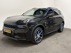 Lynk & Co 01 - 1.5 261pk AUT7 PHEV 70km Elec Pano/ Adapt./ 360 Camera/ Dig. Dashboard/ Stoelverw